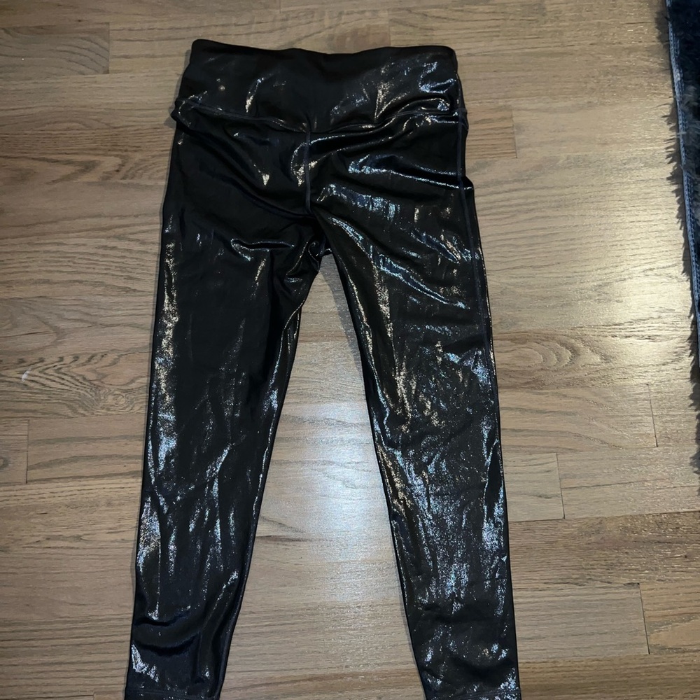 GAP Fit Metallic Leggings